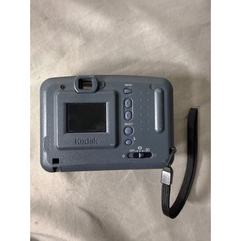 Kodak DC3200 Digital Camera Vintage 1MP Point and Shoot Blue